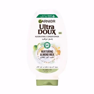 Hair Conditioner With Almond Milk Extract Ultra Doux By Garnier - 400ml